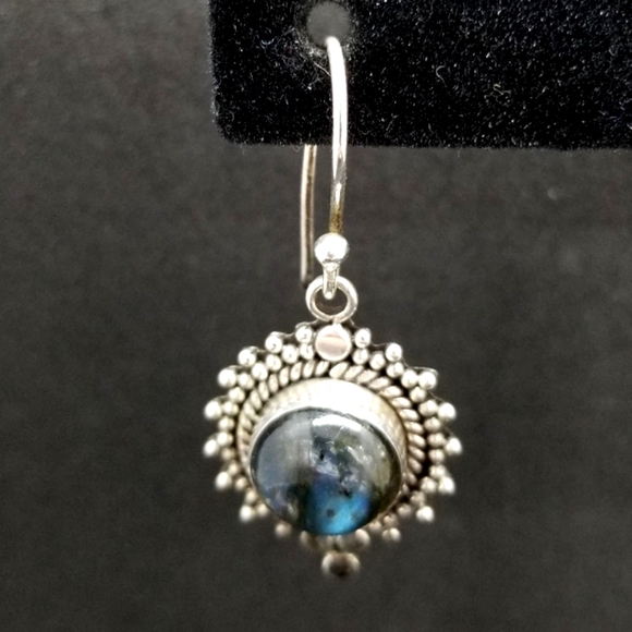 Sterling silver labradorite cabochon orb earrings - Picture 2 of 7